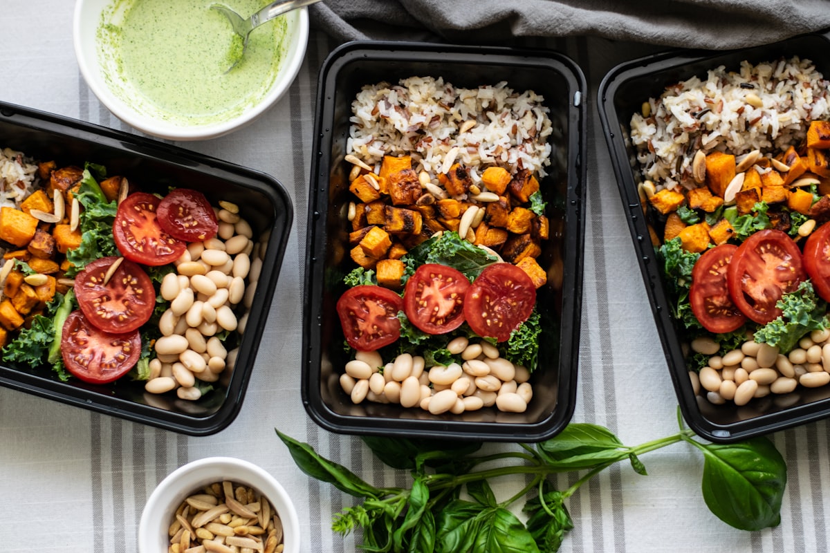 Vegetable stir-fry with brown rice